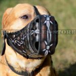 Leather Basket Dog Muzzle with Painting "Barbed Wire" Labrador